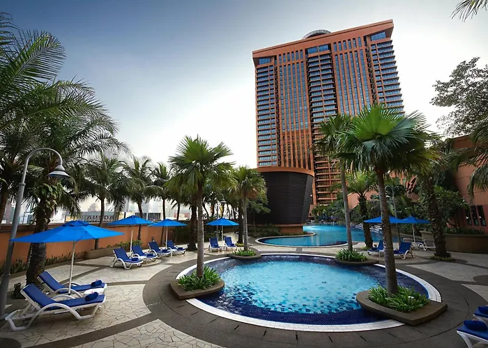 Hotel Apartment At Times Square Kl